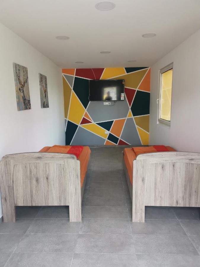 דירות Kemecse Podlovics Tanya Panzio מראה חיצוני תמונה