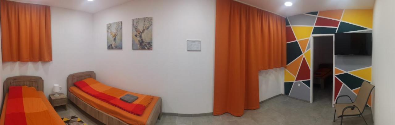 דירות Kemecse Podlovics Tanya Panzio מראה חיצוני תמונה